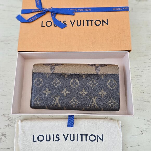 Brand New Authentic Louis Vuitton Sarah NM3 M. Reverse Wallet Mono, Brown - Picture 4 of 16